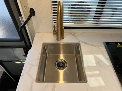 2027 Thor Motor Coach Chateau photo 12