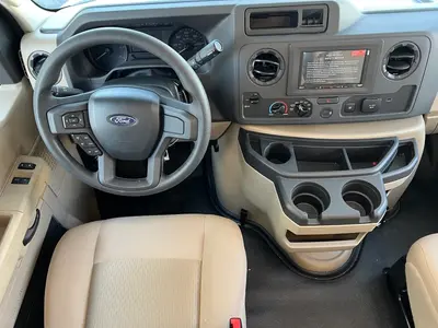2027 Thor Motor Coach Chateau photo 2