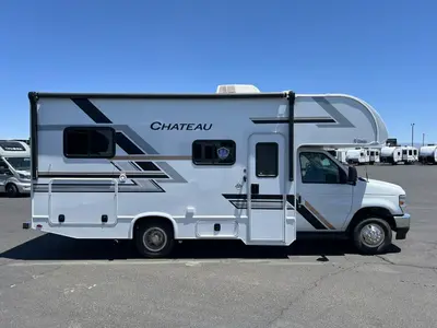 2027 Thor Motor Coach Chateau photo 21