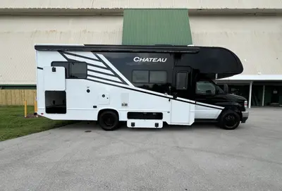 2027 Thor Motor Coach Chateau photo 24