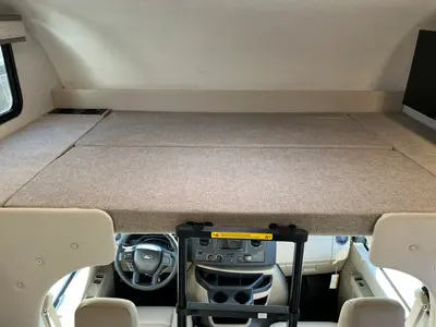 2027 Thor Motor Coach Chateau photo 4
