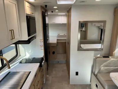 2027 Thor Motor Coach Chateau photo 6