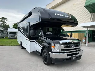 New 2027 Thor Motor Coach Chateau 25Z