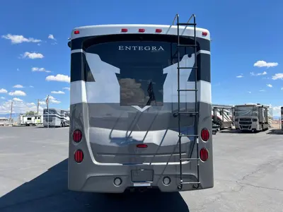 2027 Entegra Coach Vision XL photo 30