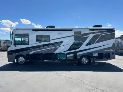 2027 Entegra Coach Vision XL photo 29
