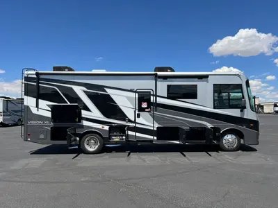 2027 Entegra Coach Vision XL photo 27