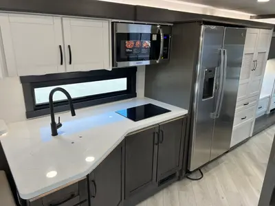 2027 Entegra Coach Accolade photo 15