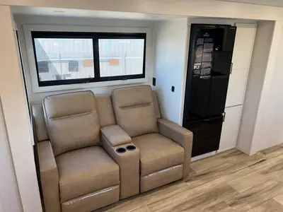 2027 Brinkley Model I photo 15