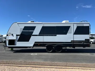 2027 Brinkley Model I photo 26