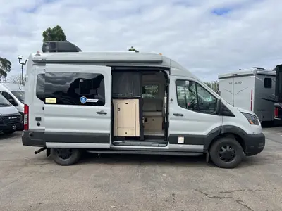 2027 Thor Motor Coach Talavera photo 20