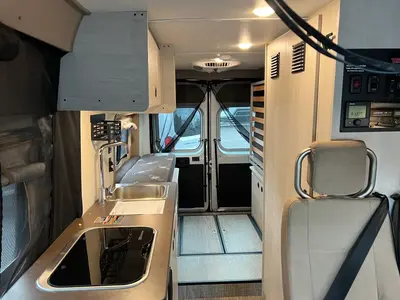 2027 Winnebago Solis photo 3