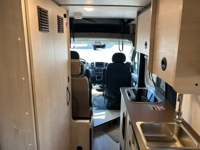 2027 Winnebago Solis photo 3
