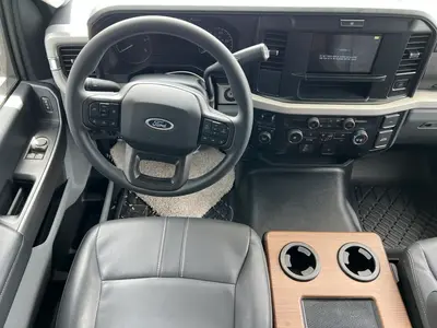 2027 Entegra Coach Accolade XT photo 2