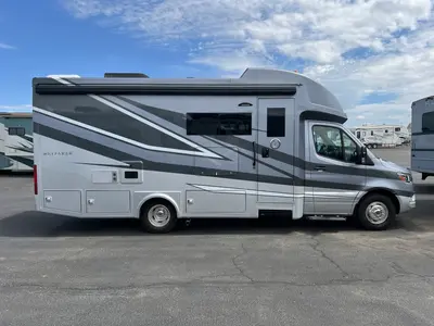 2027 Tiffin Motorhomes Wayfarer photo 25
