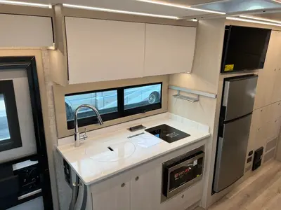 2027 Tiffin Motorhomes Wayfarer photo 13