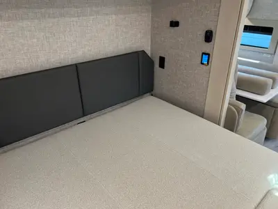 2027 Tiffin Motorhomes Wayfarer photo 12