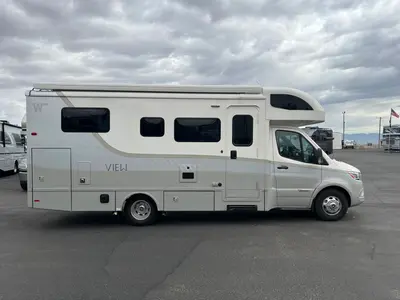 2027 Winnebago View photo 25