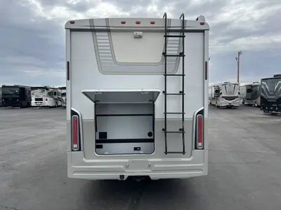 2027 Winnebago View photo 30