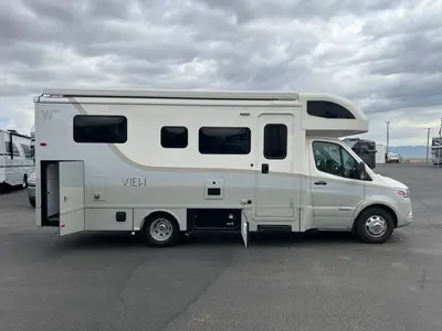 2027 Winnebago View photo 26