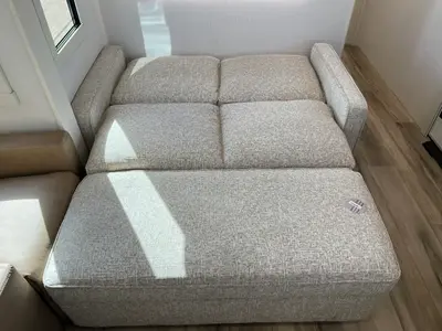 2027 Brinkley Model I photo 5