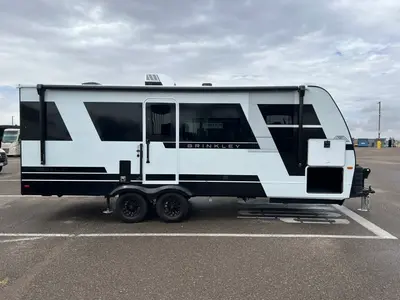 2027 Brinkley Model I photo 23