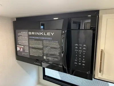 2027 Brinkley Model I photo 8