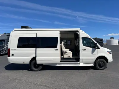 2027 Entegra Coach Insignia photo 21