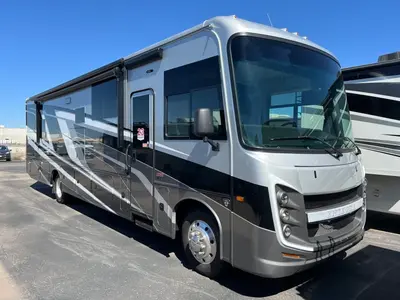 New 2027 Entegra Coach Vision XL 36C