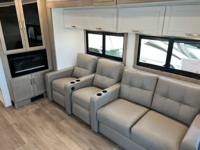 2027 Entegra Coach Vision XL photo 6