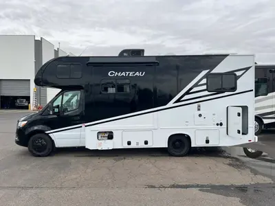 2027 Thor Motor Coach Chateau Sprinter photo 25