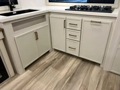 2027 Brinkley Model I photo 17