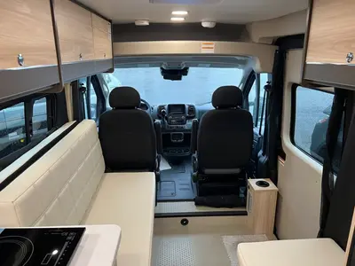 2027 Entegra Coach ARC photo 3