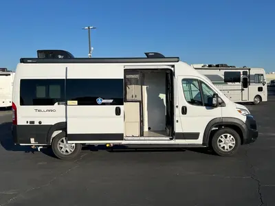 2027 Thor Motor Coach Tellaro photo 19