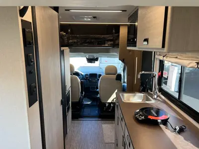 2027 Winnebago Resa IUH19DC photo 3