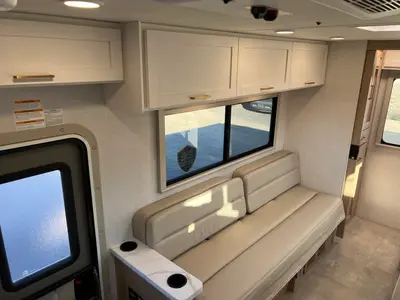 2027 Thor Motor Coach Chateau photo 12