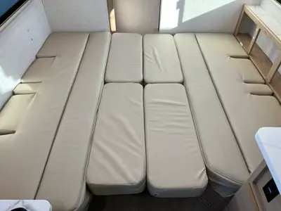 2027 Thor Motor Coach Chateau photo 15
