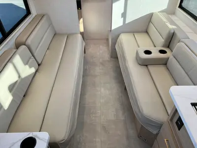2027 Thor Motor Coach Chateau photo 13