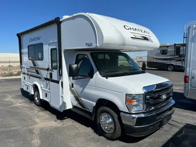 New 2027 Thor Motor Coach Chateau 19X