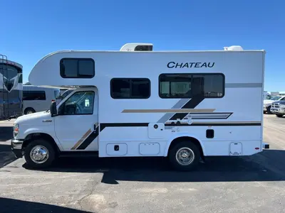2027 Thor Motor Coach Chateau photo 23