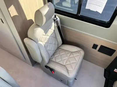 2027 Entegra Coach Insignia photo 6