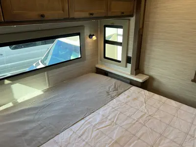 2027 Tiffin Motorhomes Allegro BAY photo 24