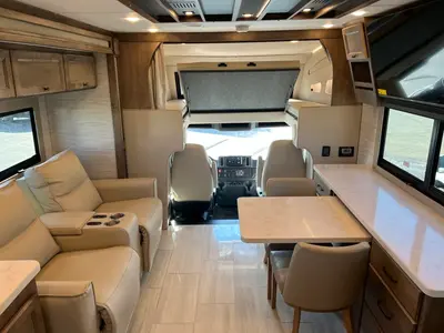 2027 Tiffin Motorhomes Allegro BAY photo 3