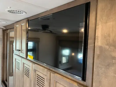 2027 Tiffin Motorhomes Allegro BAY photo 26