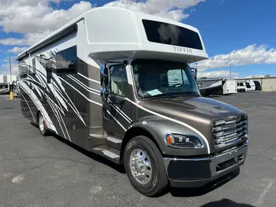 New 2027 Tiffin Motorhomes Allegro BAY 34DB