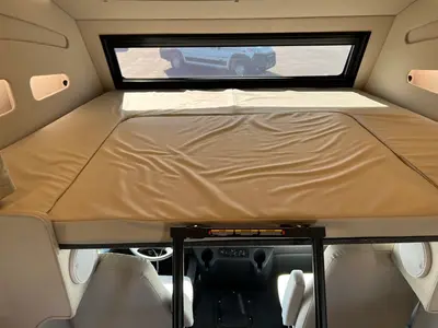 2027 Tiffin Motorhomes Allegro BAY photo 4