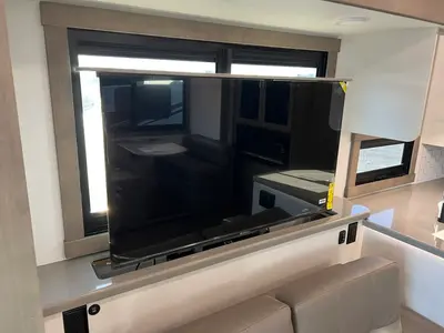 2027 Entegra Coach Vision XL photo 12