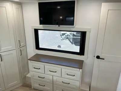 2027 Brinkley Model G photo 24