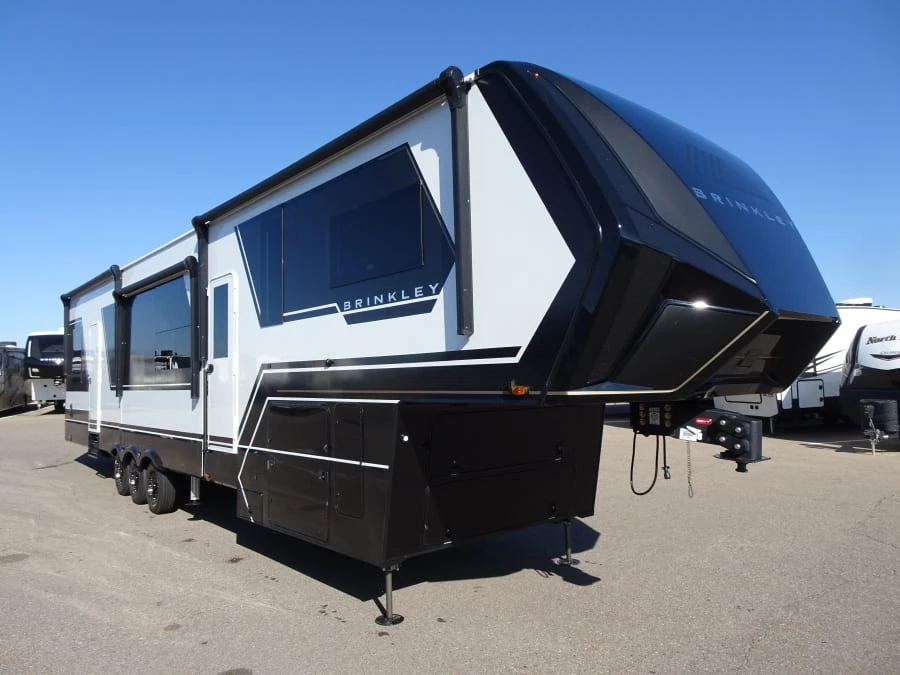2027 Brinkley Model G exterior
