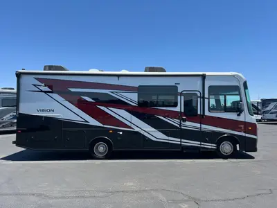 2025 Entegra Coach Vision photo 27