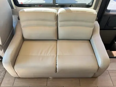 2023 Tiffin Motorhomes Allegro photo 16